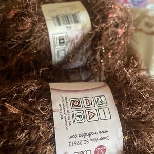 Yarn 🧶 Moda brown Yarn 8Skeins